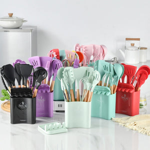 SET DE UTENSILIOS EN SILICONA PARA COCINA PROMOCION COLOR ROSADO 22 USD